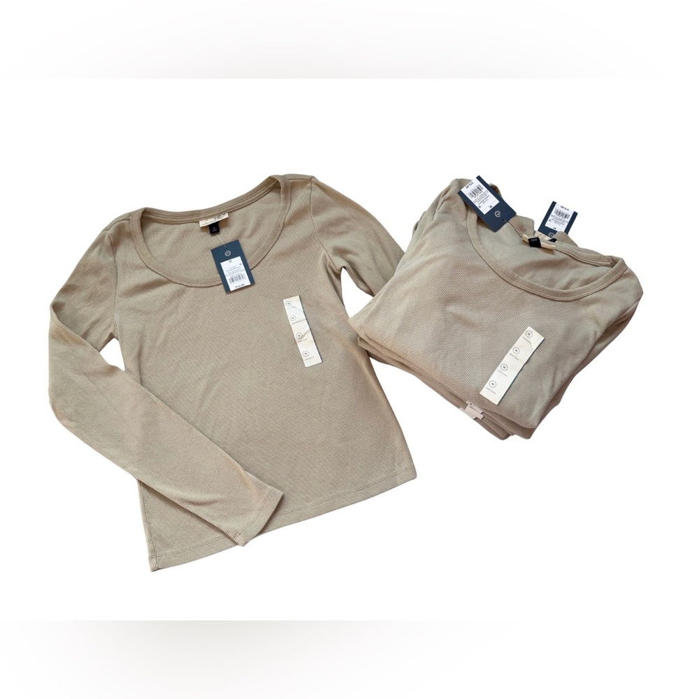 Universal Thread Long Sleeve Scoop Neck Cotton Tee - Tan
